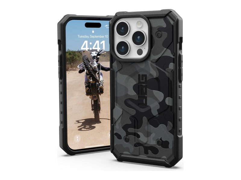 UAG Pathfinder SE MagSafe midnight camo - iPhone 15 Pro