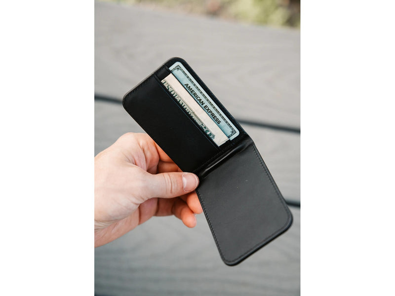 UAG Urban Armor Gear Metropolis Magnetic Wallet - Black