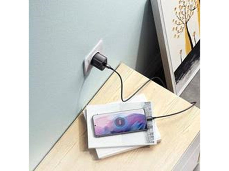 UGREEN 25 W USB-C fast charger with 2M USB-C charging cable