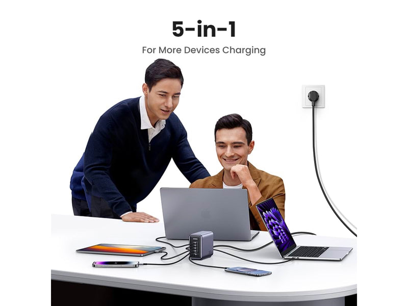 UGREEN 300 W Desktop Fast Charger 1 × USB-A + 4 × USB-C