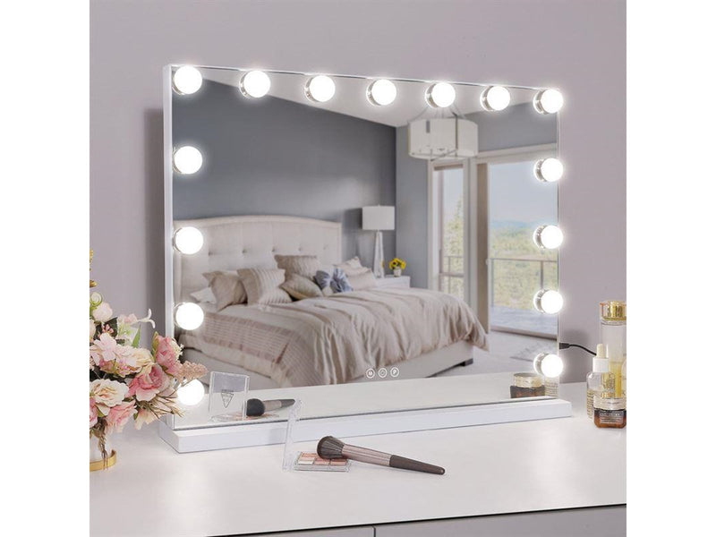 UNIQ XL Hollywood Vanity Mirror with 15 LED lights
