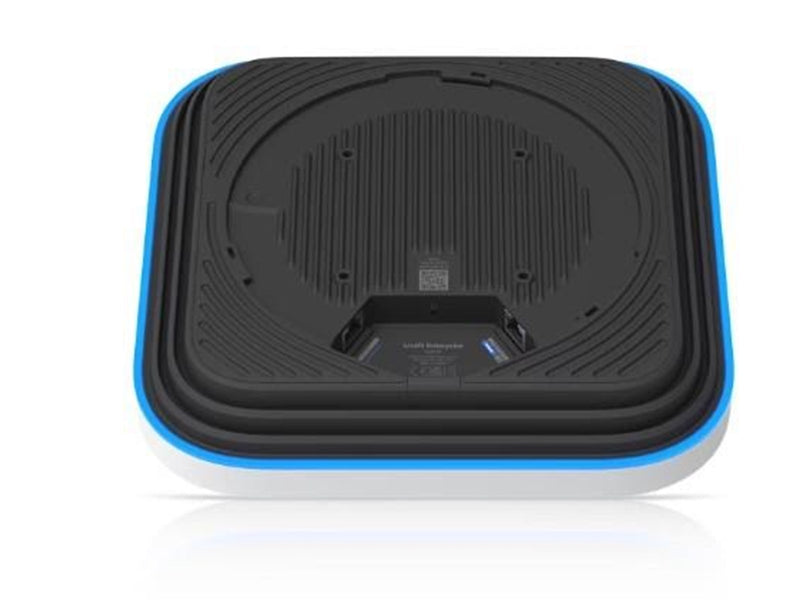 Ubiquiti UniFi E7 - radio access point - Wi-Fi 7