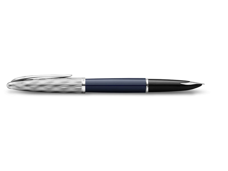 Waterman Carène Füller | Metall und blaue Lackierung | ziselierte Kappe | feine Feder aus 18-Karat-Gold | blaue Tinte | Geschenkbox