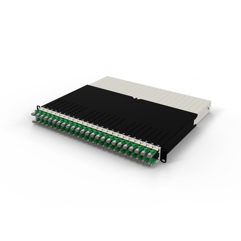Patchbox patchbox.one Kabeleinzugssystem 8RU/STP (0,8 m) mit 24 Kassetten, Patchkabel Cat. 6a, U/FTP, PoE, Kabel grün