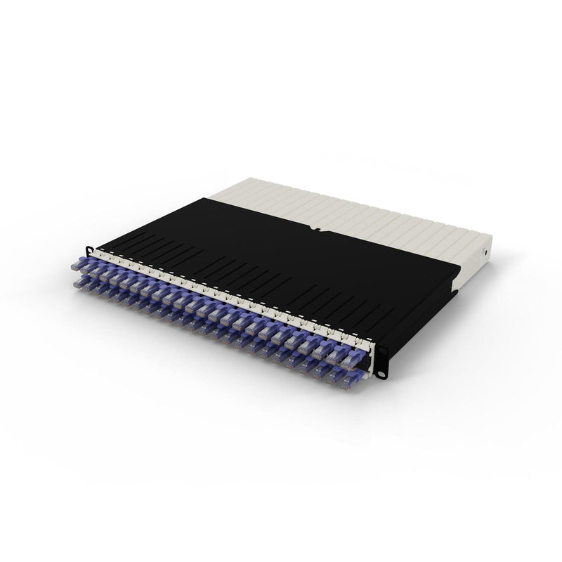 Patchbox patchbox.one Kabeleinzugssystem 8RU/UTP (0,8 m) mit 24 Kassetten, Patchkabel Cat. 6a, U/UTP, PoE++, Kabel viole