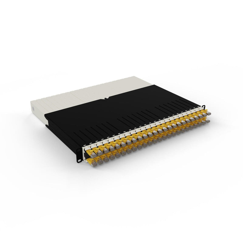 Patchbox patchbox.one Kabeleinzugssystem 8RU/STP (0,8 m) mit 24 Kassetten, Patchkabel Cat. 6a, U/FTP, PoE, Kabel gelb