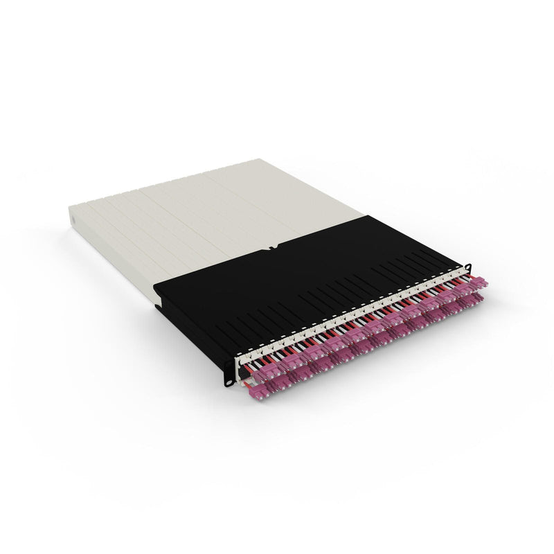 Patchbox patchbox.one Kabeleinzugssystem 30RU/OM4 (1,8 m) mit 24 Kassetten, LWL OM4, LC-SC, Kabel erikaviolett