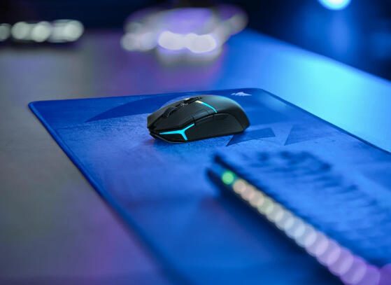 Corsair NIGHTSABRE kabellose RGB-Gaming-Maus, schwarz