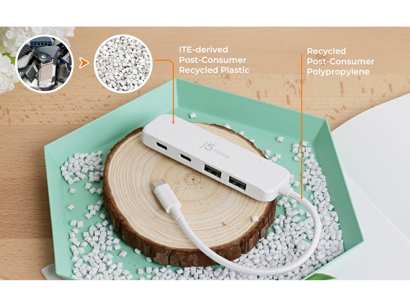 j5create USB-C to 4-Port USB Hub USB-Hubs - USB 3.2 - 4 - Weiß