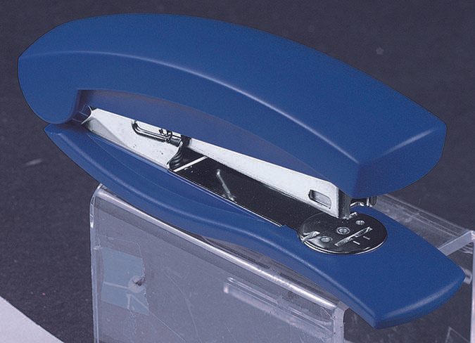 novus Heftgerät C 2 blau