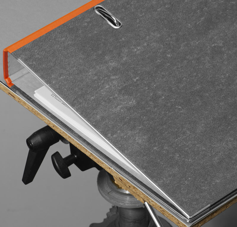 LEITZ Ordner Rückenbreite 5.2 cm DIN A4 Karton orange marmoriert