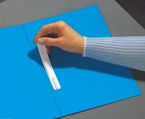 MOOG & LANGENSCHEIDT Heftstreifen, selbstklebend für DIN A4 weiß