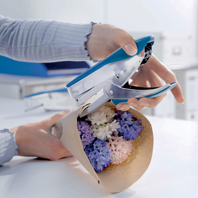 LEITZ Heftzange blau-metallic