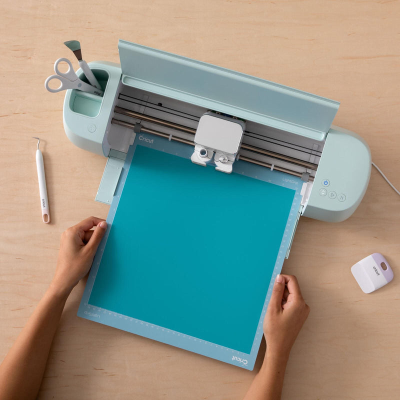 Cricut Farbverändernde Vinylfolie permanent 30.5 cm x 61 cm hellblau