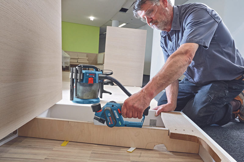 BOSCH Professional GHO 12V-20 Akku-Hobel 12,0 V, ohne Akku