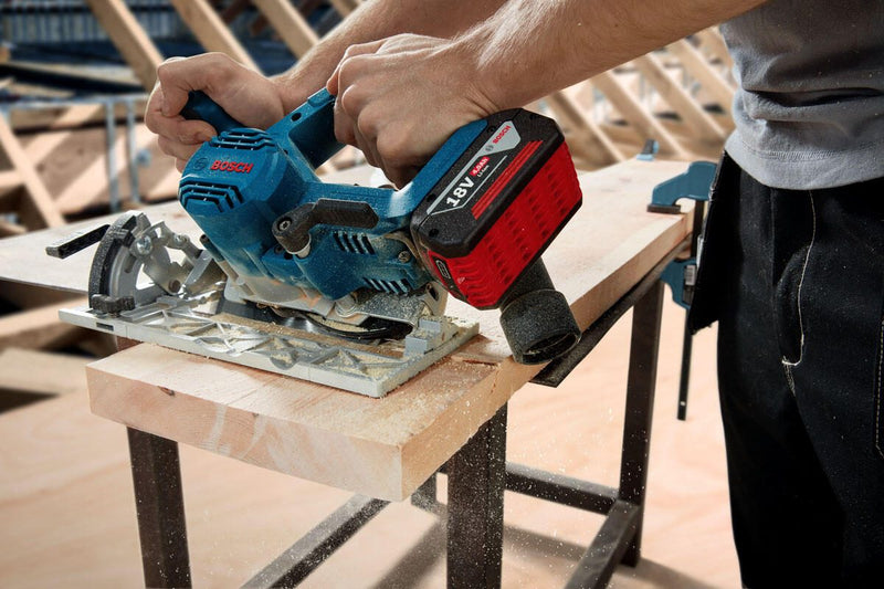 BOSCH Professional Akku-Handkreissäge GKS 18V-57-2