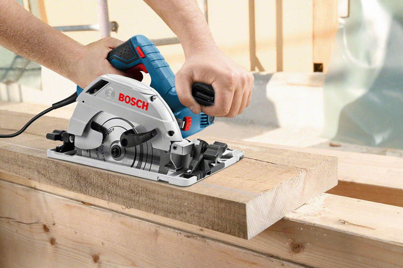 BOSCH Professional Handkreissäge GKS 55+GCE