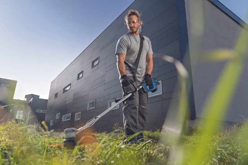 BOSCH Professional GRT 18V-33 Akku-Rasentrimmer