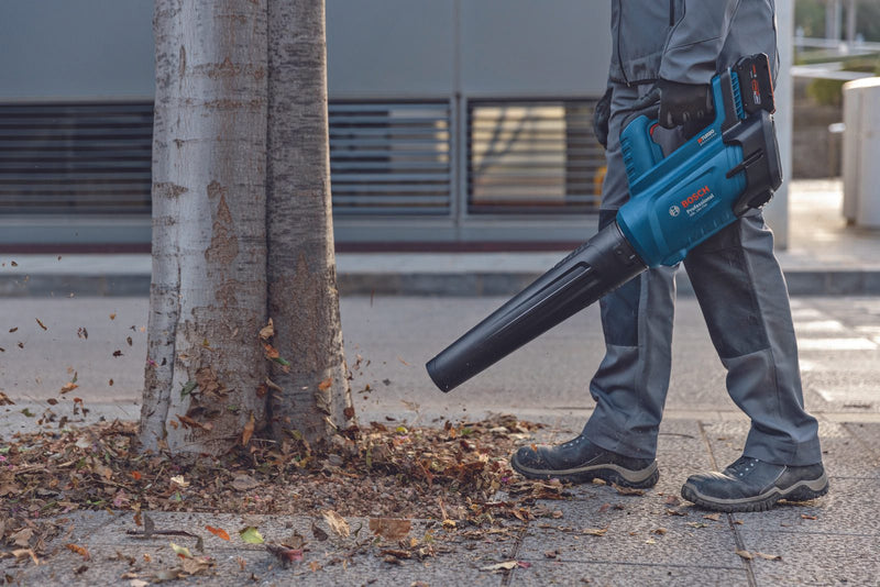 BOSCH Professional GBL 18V-750 Akku-Laubbläser