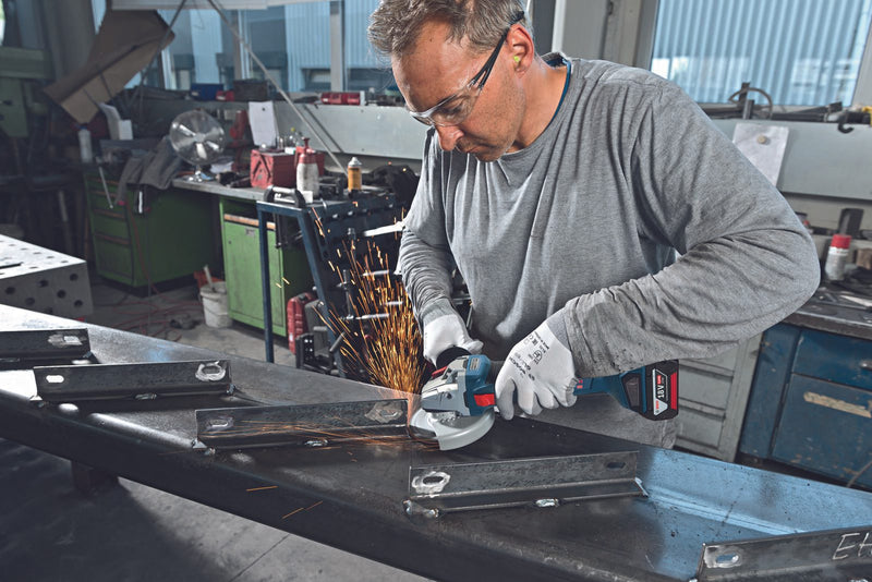 BOSCH Professional Akku-Winkelschleifer 06019J4002
