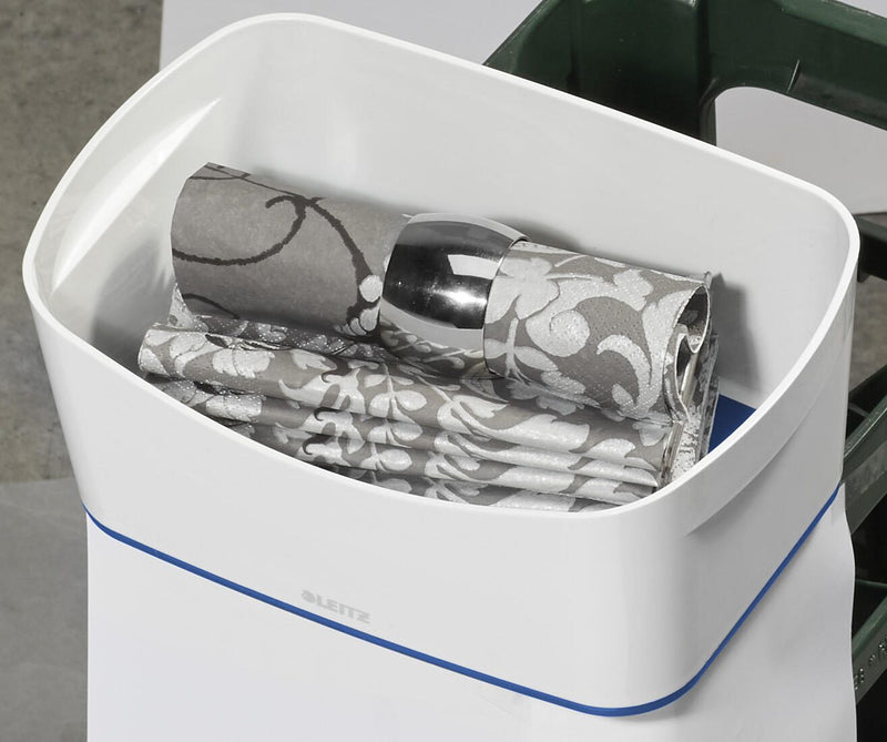 LEITZ Aufbewahrungsbox 3,0 l - 24,6 x 16,0 x 9,8 cm perlweiß/blau