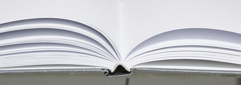 BRUNNEN Gästebuch quadratisch blanko, 200 Seiten