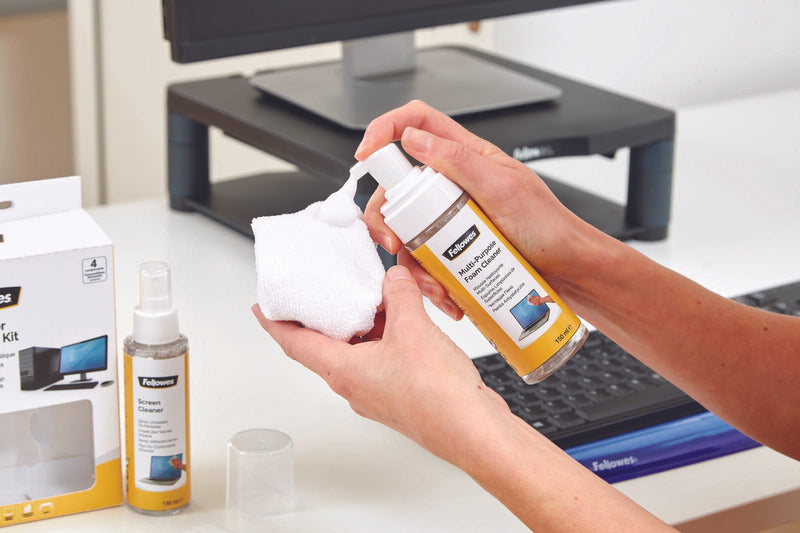 Fellowes Reinigungs-Set 120 ml Bildschirmreiniger, 150 ml Schaumreiniger, Mikrofasertuch, Tastatur-Reinigungswerkzeug
