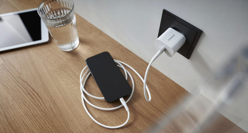 Intenso Ladeadapter Intenso PowerAdapter USB-C 20W