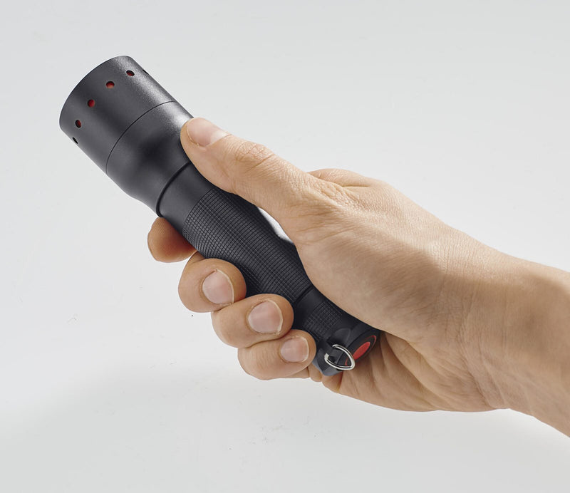 LED LENSER Taschenlampe 14 cm schwarz