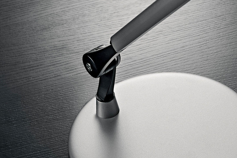 Hansa Schreibtischlampe 13.5 W silber