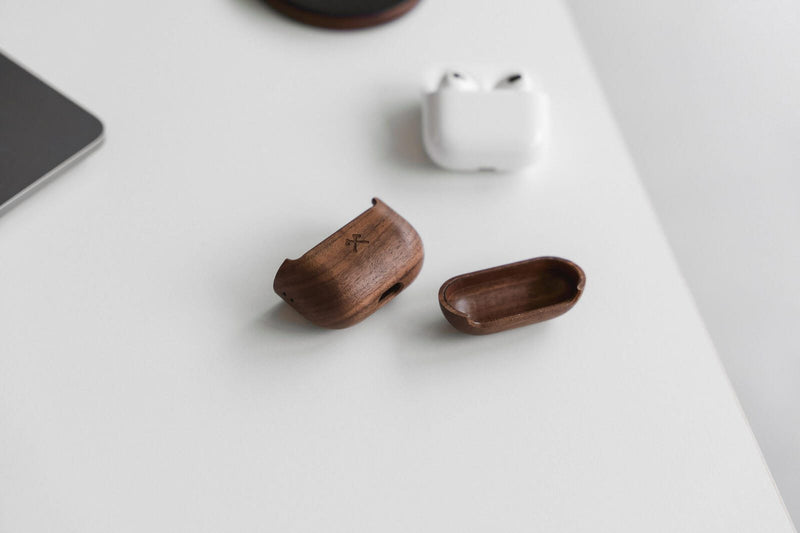 WOODCESSORIES Schutzhülle AirCase für AirPods 3.Generation walnuss