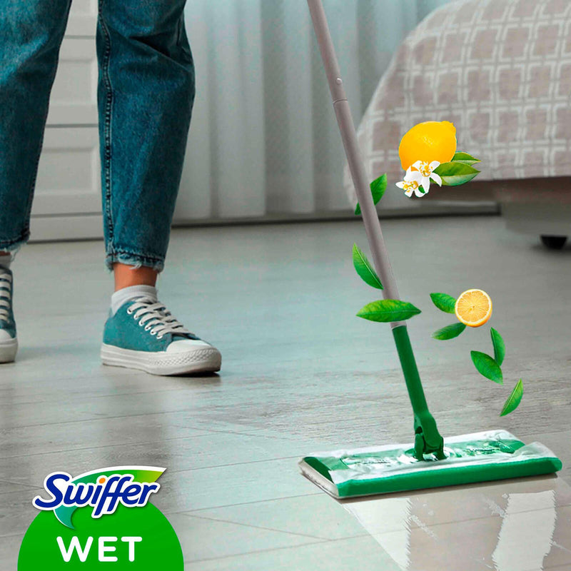 Swiffer WET+ Antibacterial Feuchte Bodentücher