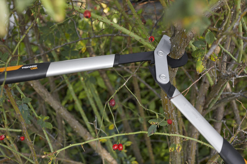 FISKARS® PowerGear™ X LX94-M Astschere
