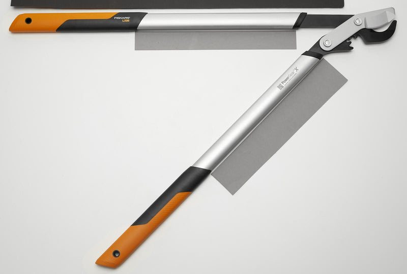 FISKARS® PowerGear™ LX98-L Astschere