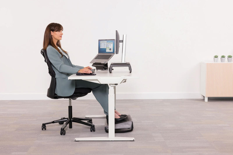 Fellowes Fußstütze Breyta™ ABS-Kunststoff schwarz