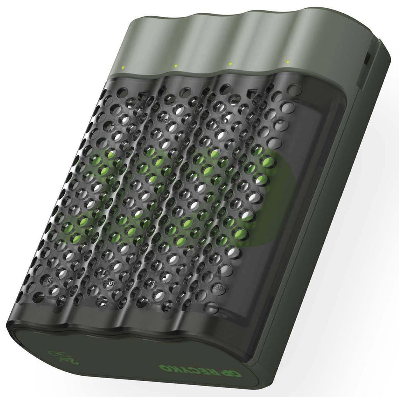 GP Akku-Schnellladegerät inkl. Akkus M452U 4-Port