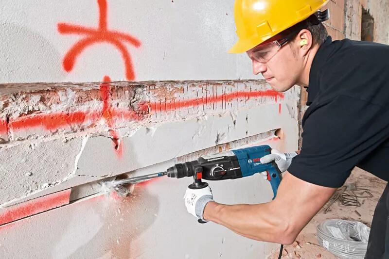 Bosch Professional Bohrhammer mit SDS PLUS GBH 228 F