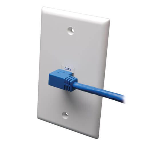 Eaton Tripp Lite Series Right-Angle Cat6 Gigabit Molded UTP Ethernet Kabel (RJ45 Right-Angle M zu RJ45 M), Blue, 5 ft. (