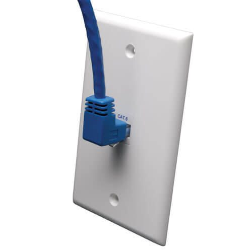 Eaton Tripp Lite Series Up-Angle Cat6 Gigabit Molded UTP Ethernet Kabel (RJ45 Right-Angle Up M zu RJ45 M), Blue, 10 ft.