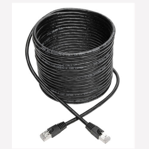 Eaton Tripp Lite Series Cat6a 10G Snagless Shielded STP Ethernet Kabel (RJ45 Stecker/Stecker), PoE, Schwarz, 30 ft. (9.1