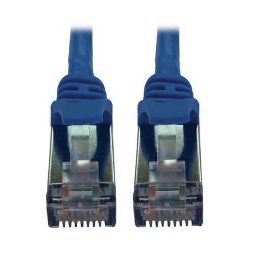 Eaton Tripp Lite Series Cat6a 10G Snagless Shielded Slim STP Ethernet Kabel (RJ45 Stecker/Stecker), PoE, Blue, 15 ft. (4