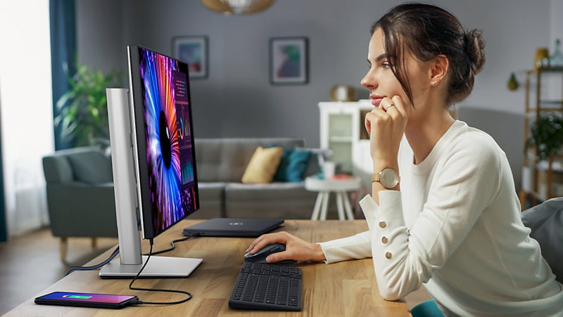27" Dell UltraSharp U2724DE - 2560x1440 (QHD) - 120Hz - IPS - 90W USB-C